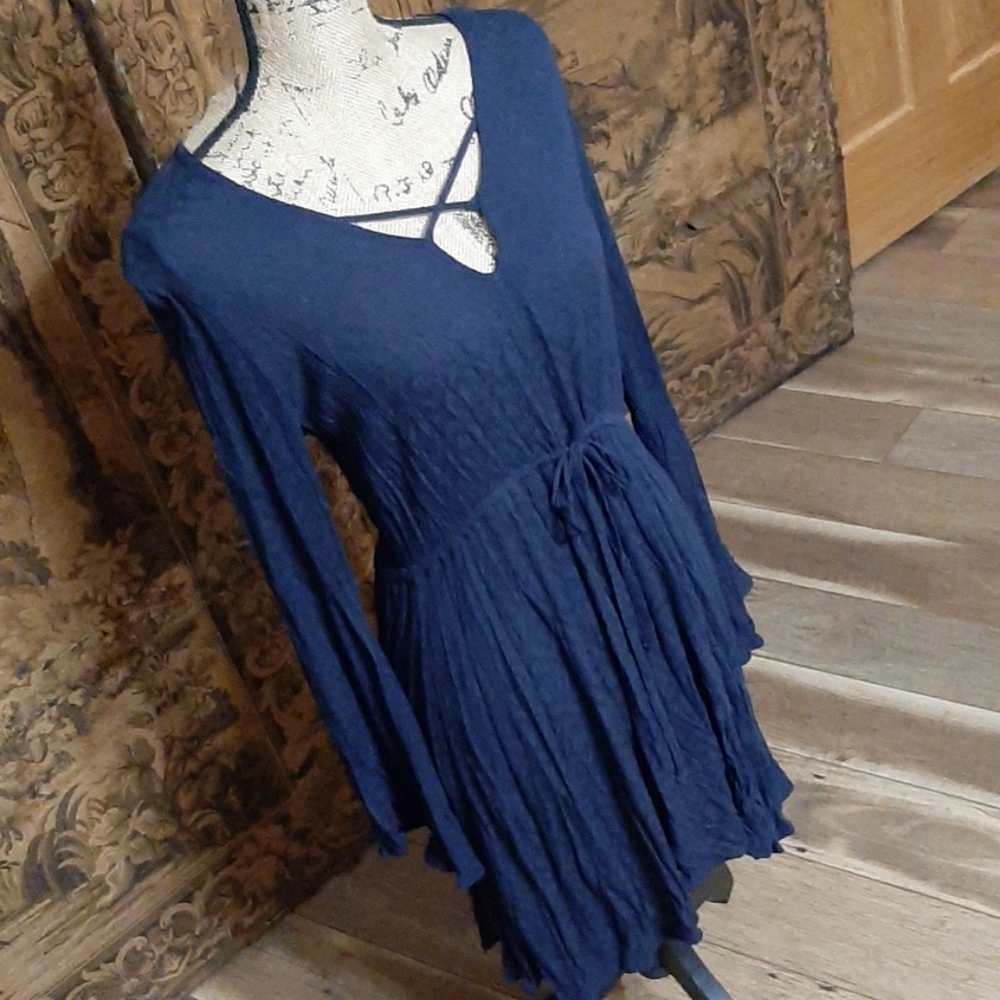 BNWT Bo Bel Navy Keyhole Dress S